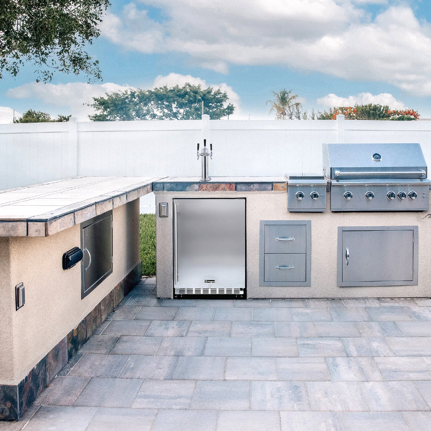 Kegco 24" Wide Outdoor Triple Tap All Stainless Steel Built-In Right Hinge Kegerator with Kit